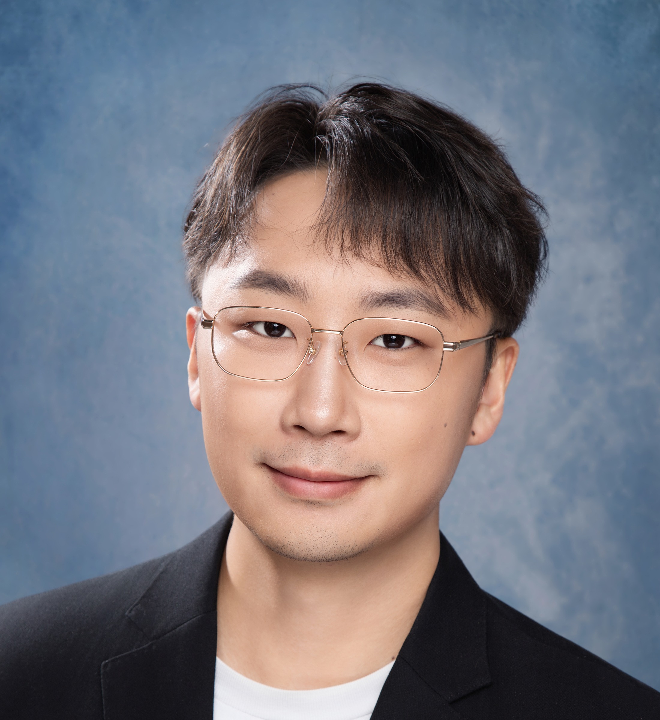 Guannan Guo